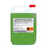 ENGINES AND MECHANICAL PARTS DEGREASER CONCENTRATE: 5, 12 AND 25 L.