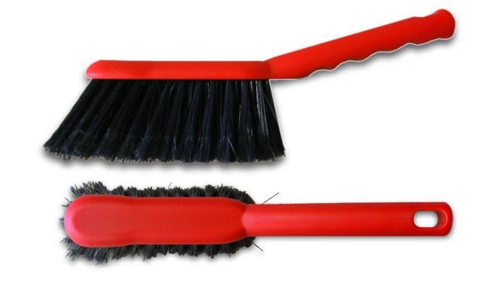 Car tire cleaning brush